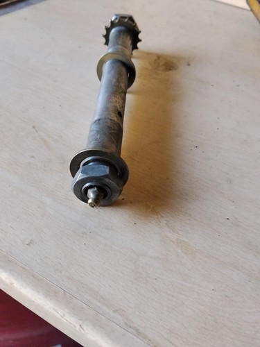 Perno forcellone oscillante - perno,